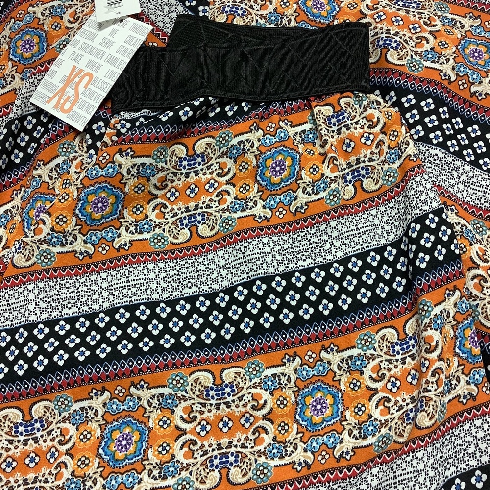 XX new with tags Lularoe Lucy skirt